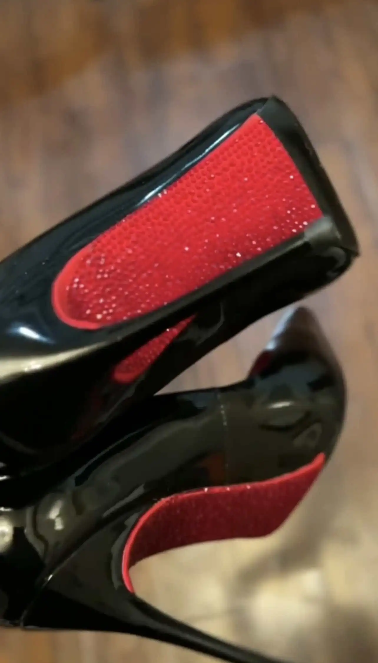 “恋足癖”-探索足部魅力的隐秘世界,如何找到属于你的足感体验! 一