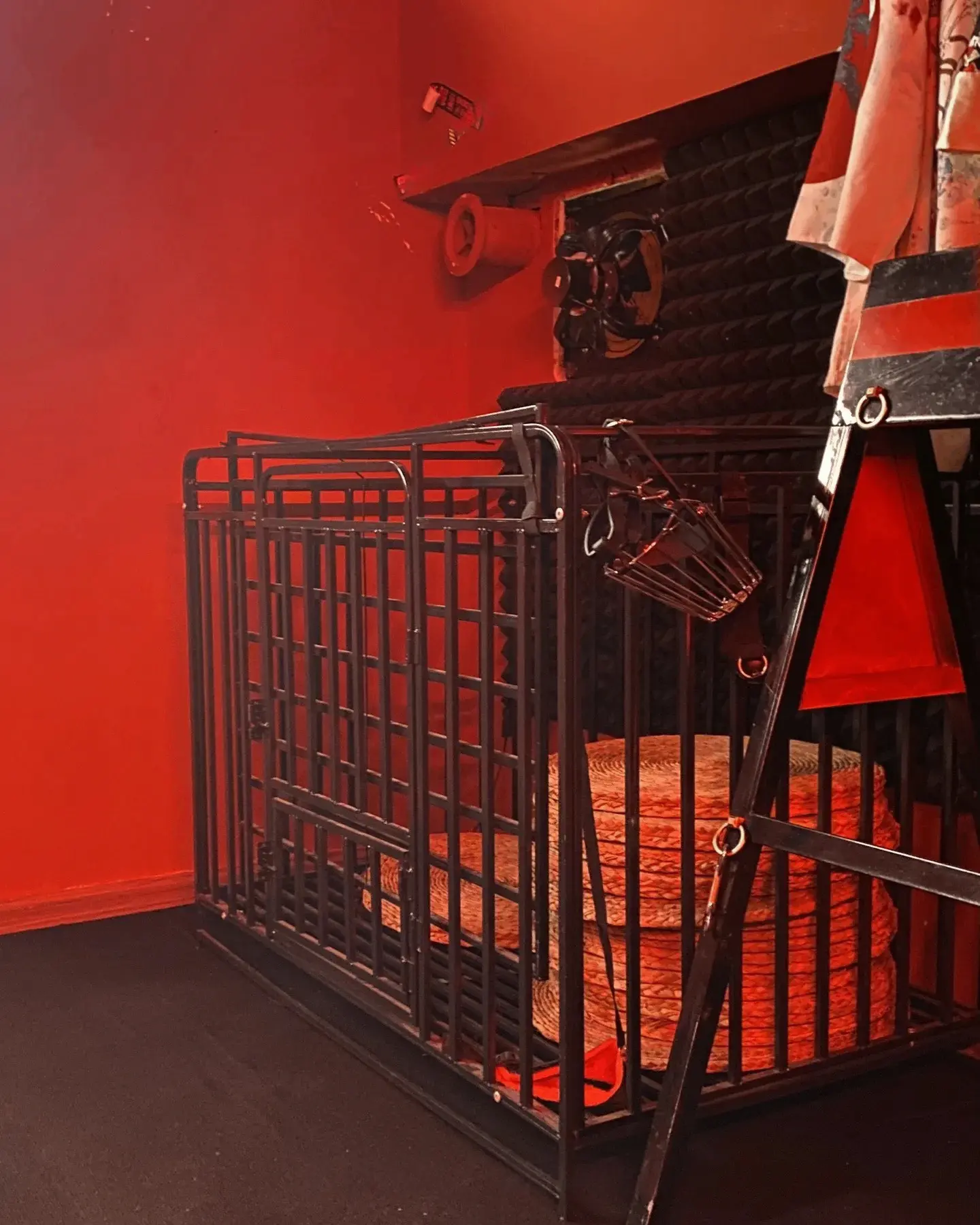 “BDSM入圈”的“身份认同”是什么？ 一