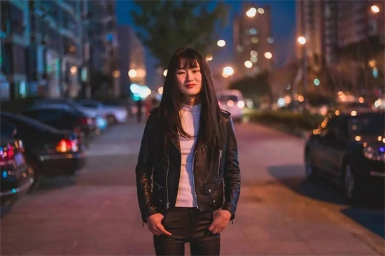 “恋足癖”背后的秘密，真相让人惊讶吗？ 一